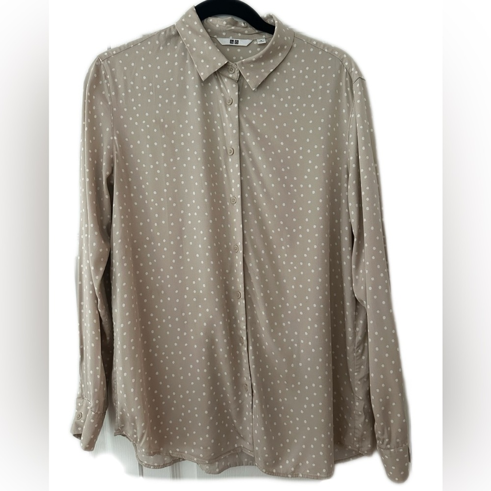 Uniqlo Beige Polka Dot Button Down Shirt